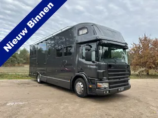 Scania 18T ROELOFSEN 6-paards paardenvrachtwagen LIVING