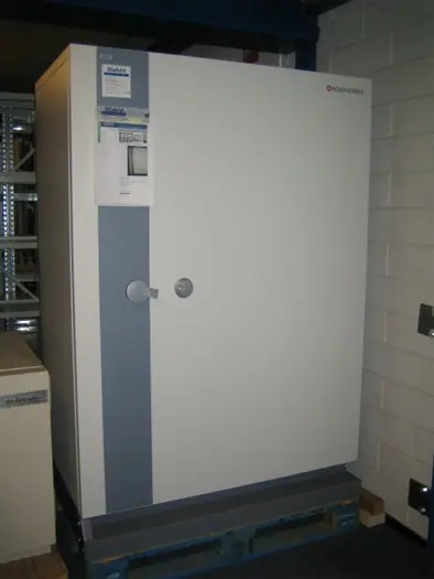 Datasafe H178xB122xD74cm.