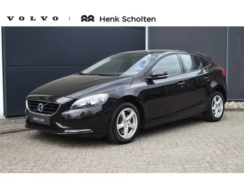 Volvo V40 T2 Kinetic | Automaat | Stoelverwarming | Navigatiesysteem | Regen sensor | Parkeersensore
