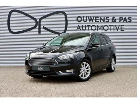 Ford Focus Wagon 1.0 EcoBoost Titanium Business | CARPLAY | CAMERA | AUTOMAAT | NAVIGATIE