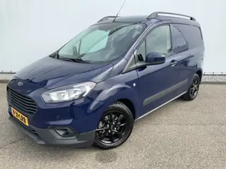 Ford Transit Courier 1.0 Limited EcoBoost S&S BENZINE Airco Cruise Navi Trekhaak 850 kg Alu Velg Eur
