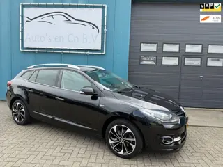 Renault Mégane Estate 1.2 TCe Bose Half leder Clima Cruise Navigatie 17" Pdc LED Facelift model NL A