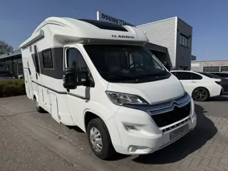 Adria MATRIX 600 DT Nav | Zonnepaneel | Hefbed (bj 2020)