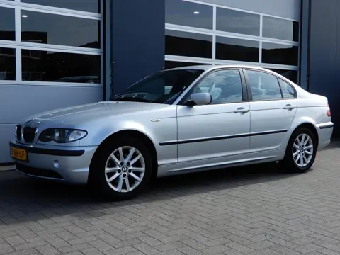 BMW 3-serie 316i Lifestyle Executive Clima/NieuweAPK