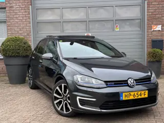 Volkswagen Golf 1.4 TSI GTE Mooie volle auto / Leder / Apple Carplay.