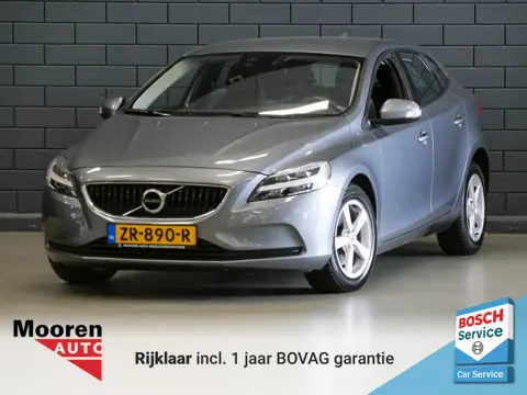 Volvo V40 2.0 T2 123PK Momentum | NAVIGATIE | CRUISE CONTROL |