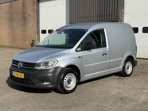 Volkswagen Caddy 2.0 TDI / L1H1 / Comfortline / Navi / Cr.contr. / Betimmering vakken / NAP / Boekje
