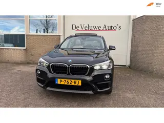 BMW X1 SDrive18i High Executive|Head-Up|Pano|Trekhaak|Memory