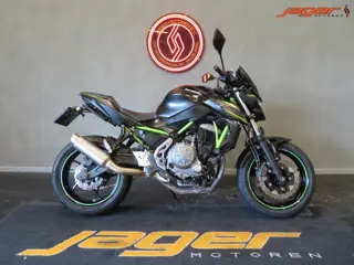 Kawasaki Z 650 BLACK EDITION HISTORIE TOP! (bj 2018)