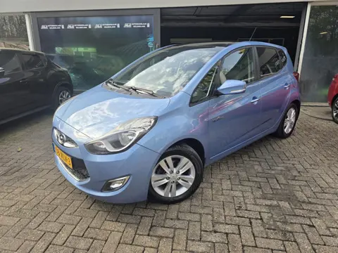 Hyundai Ix20 1.4i i-Catcher | 12MND GARANTIE | CAMERA | NAVI | PANO | LEER | LMV |