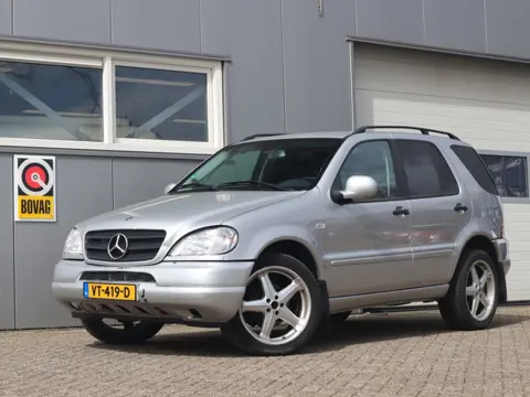 Mercedes-Benz M-Klasse ML 270 CDI / Trekhaak 3500KG / APK 09-04-2027