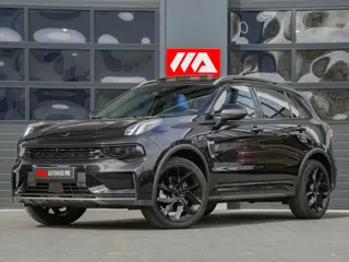 Lynk & Co 01 1.5 Black Edition Zwarte dakhemel|Panoramadak|360° Camera|ACC|Stoelverwarming|Navi|Carp