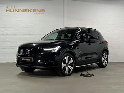 Volvo XC40 1.5 T5 Plug-in hybrid Ultimate Dark Trekhaak | Open dak | Adapt. cruise | 360 camera | St