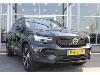 Volvo XC40 Recharge Plus | Adapt. Cruise | Draadloze telefoonlader | El. Trekhaak | PDC V+A | Camera