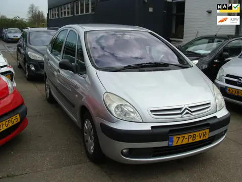 Citroen Xsara Picasso 2.0i-16V Image autom airco elek pak nap apk