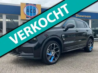 Lynk & Co 01 1.5 261pk PHEV 7DCTH | Orig.NL | PanoramaDak | 360 graden Camera | Carplay |
