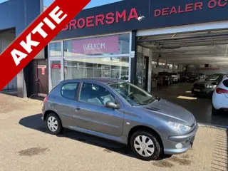 Peugeot 206 1.4 Forever 2 EIGENAAR * AIRCO * 138.000 KM NAP *