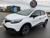 Renault Captur 2014 * 1.5 dCi Expression * PDC * LED * SMART ENTRY * EXPORT & HANDEL