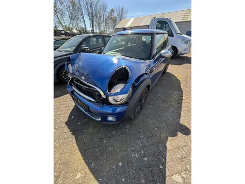 Mini Mini 1.6 One Kite White " VoorSchade "