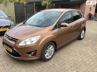 Ford C-Max 1.0 Titanium nieuwe apk tot 4-2027