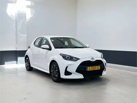 Toyota Yaris 1.0 VVT-i Active | Apple Carplay\ Android Auto | Camera| NL | 1 Eig |