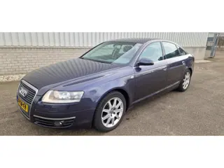 Audi A6 Limousine 3.2 FSI quattro