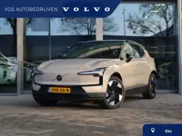 Volvo EX30 Single Motor Extended Range Ultra 69 kWh | Verwarmbare voorstoelen| Stuurwielverwarming| 