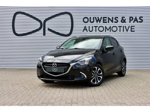 Mazda 2 1.5 Skyactiv-G TS+ AUTOMAAT | NAVIGATIE | 2E EIGENAAR | AIRCO | STOELVERWARMING