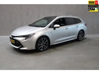 Toyota Corolla Touring Sports 2.0 Hybrid Panorama/JBL/Kuipstoelen/Leer/Trekhaak/Head-Up/ Prijs is ri