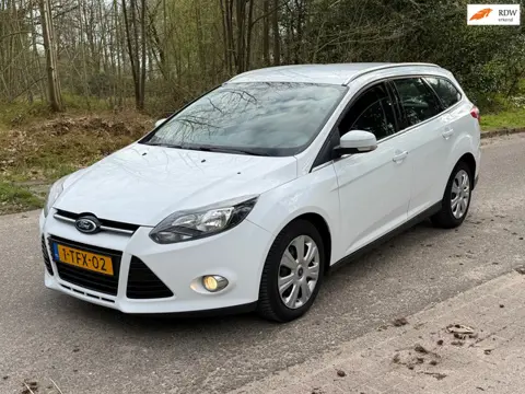 Ford Focus Wagon 1.6 TDCI Titanium 2013 Wit