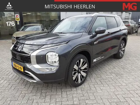 Mitsubishi Outlander 2.4 PHEV Instyle | Rijklaar | Demo |