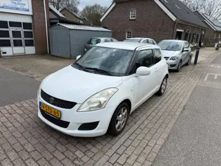 Suzuki Swift 1.2 Base
