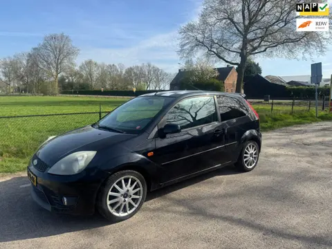 Ford Fiesta 1.6-16V orginele Ultimate Edition no132/250, nw APK,NAP