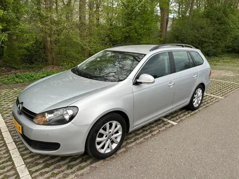 Volkswagen Golf Variant 1.6 TDI Comfort Executive Line BlueMotion