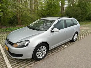 Volkswagen Golf Variant 1.6 TDI Comfort Executive Line BlueMotion