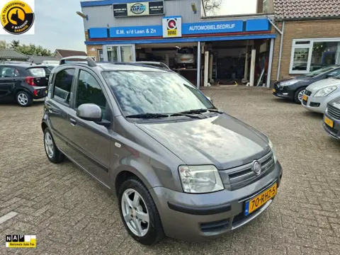 FIAT PANDA 1.2 Edizione Cool PANORAMADAK/RADIO-CD/AIRCO/ELEC.RAMEN/CENTR.VERGR./LMV