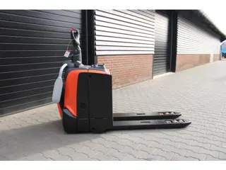 Toyota BT LPE200 meerijpalletwagen elektrische (bj 2020)