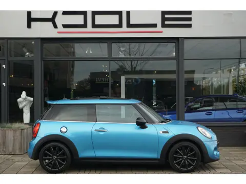Mini Mini 2.0 Cooper S Chili Serious Business | Pano | LED