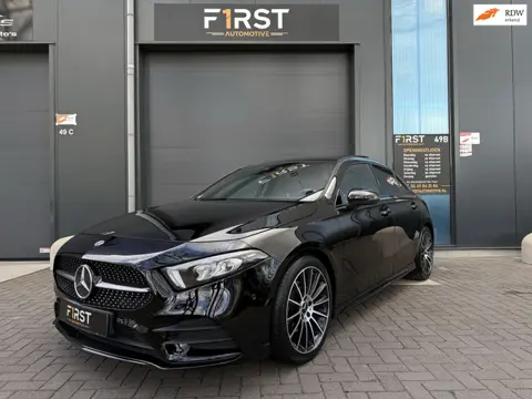Mercedes-Benz A-klasse 200 AMG Line Aut Pano Sfeer Camera