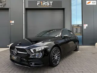 Mercedes-Benz A-klasse 200 AMG Line Aut Pano Sfeer Camera