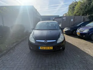 Opel Corsa 1.4-16V Enjoy