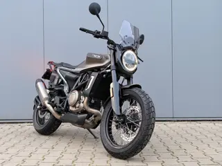 2019 Husqvarna Svartpilen 701 75pk ABS TC - Quicksh. - Akra!