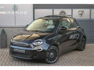 Fiat 500E La Prima 1e eig Full option Schuifdak Stoelverwarming Garantie