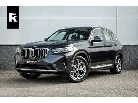 BMW X3 xDrive30e Business Edition Plus Trekhaak / Camera / Carplay / LED /