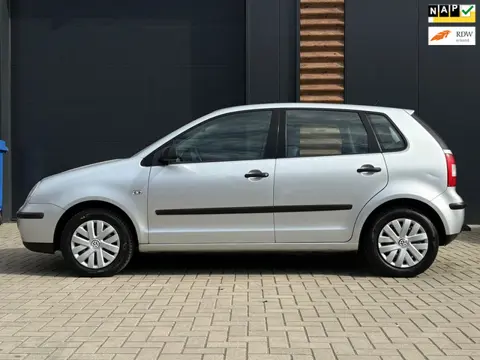 Volkswagen Polo 1.4-16V JAAR APK 4 DEURS