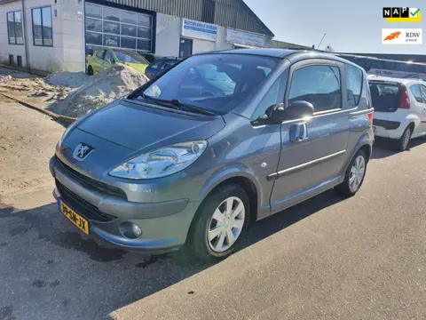 Peugeot 1007 1.4 Gentry 3-deurs Airco Bj.:2006
