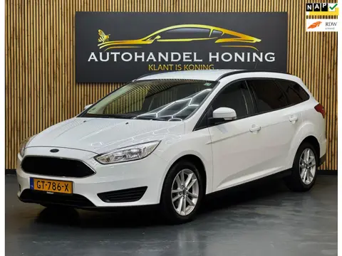 Ford Focus Wagon 1.0 Trend Edition|CAMERA|STUURVERW|PSENSOR|NAVI|STOELVERW|AIRCO