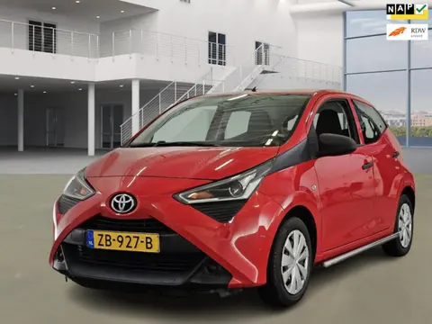 Toyota Aygo 1.0 VVT-i x-fun
