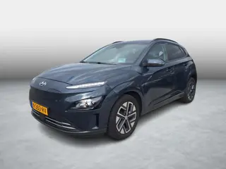 Hyundai Kona EV Fashion 64 kWh | SOH: 94,5% | 3 Fase | Warmtepomp | Blindspot | Navi | Camera |
