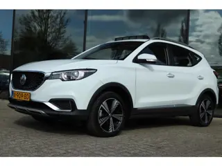 MG MG ZS EV LUXURY 45KWH | PANO | ADAPT. CRUISE | CARPLAY | CAMERA | TREKHAAK | LED | LEDER